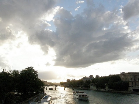 paris, nuages, jupira Corbucci